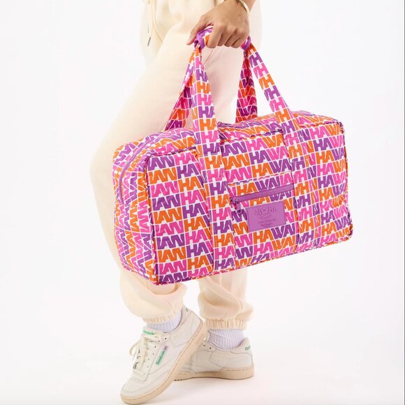 Aloha Collection x Hawaiian Airlines Keep It Light Weekender, Vintage Hawaiian - Picture 10 of 11